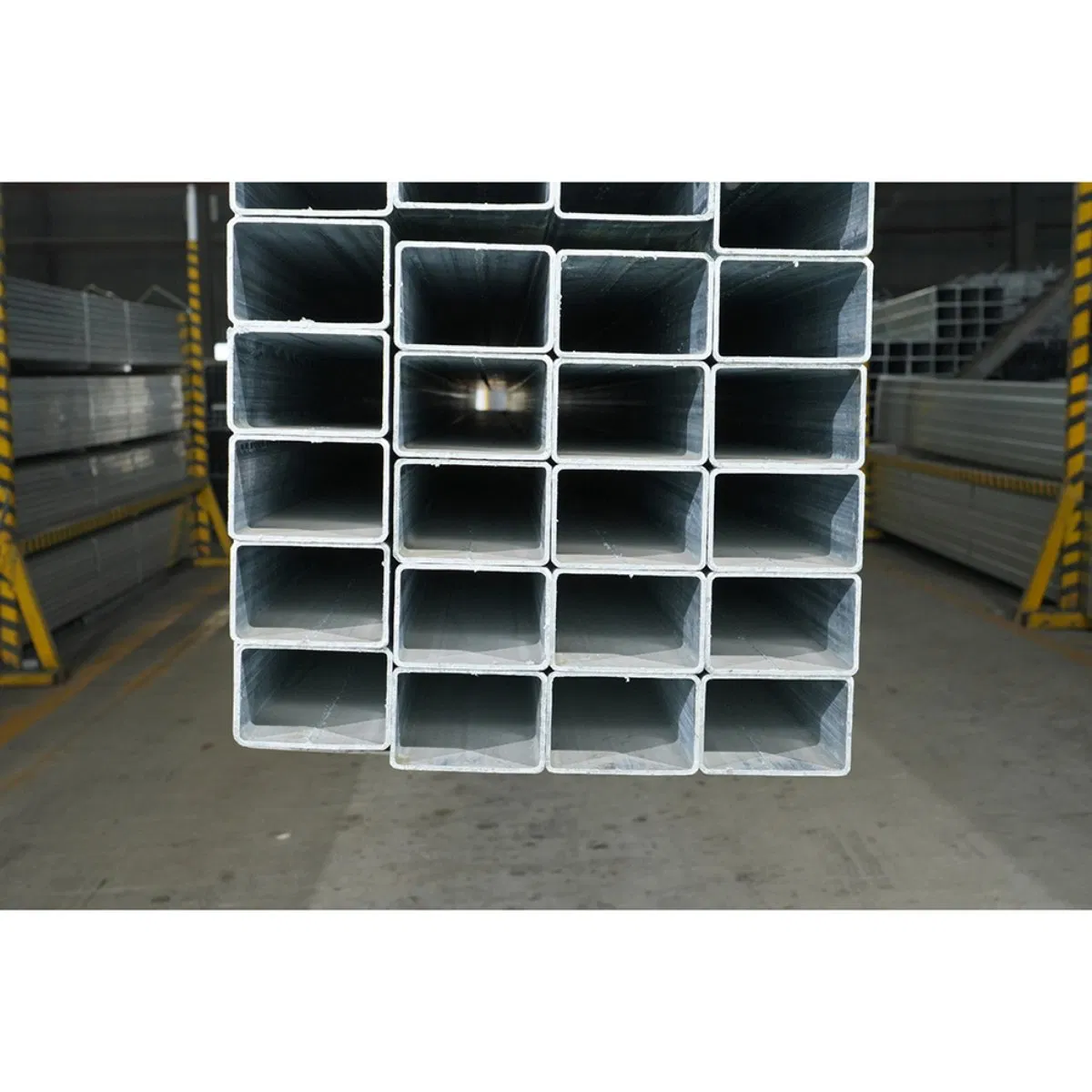 Non-Alloy Carbon Steel Hot-DIP Galvanized Rectangular Steel Pipe