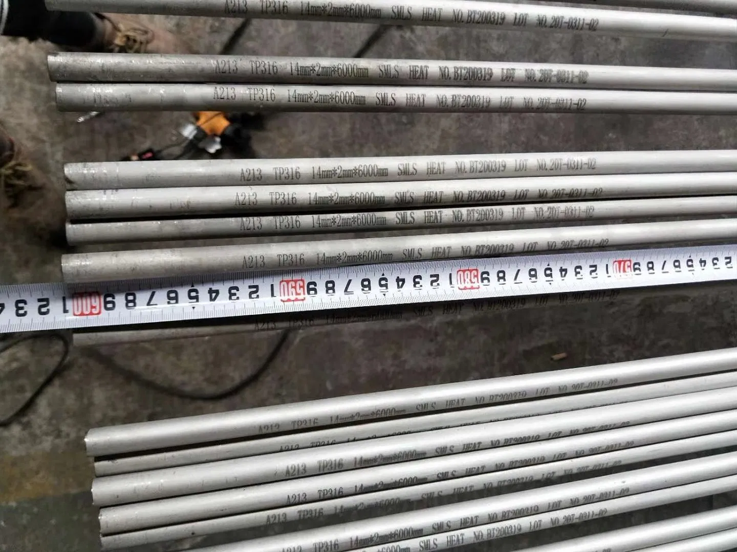 Small Diameter Stainless Steel Pipe by 316L, 316, 304L