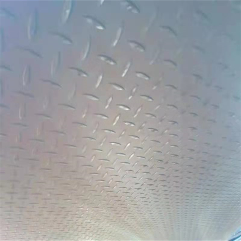 ASTM A36 Hot Rolled Black Chequered Carbon Steel Sheet/Checkered Plate Manufacturer Sheet