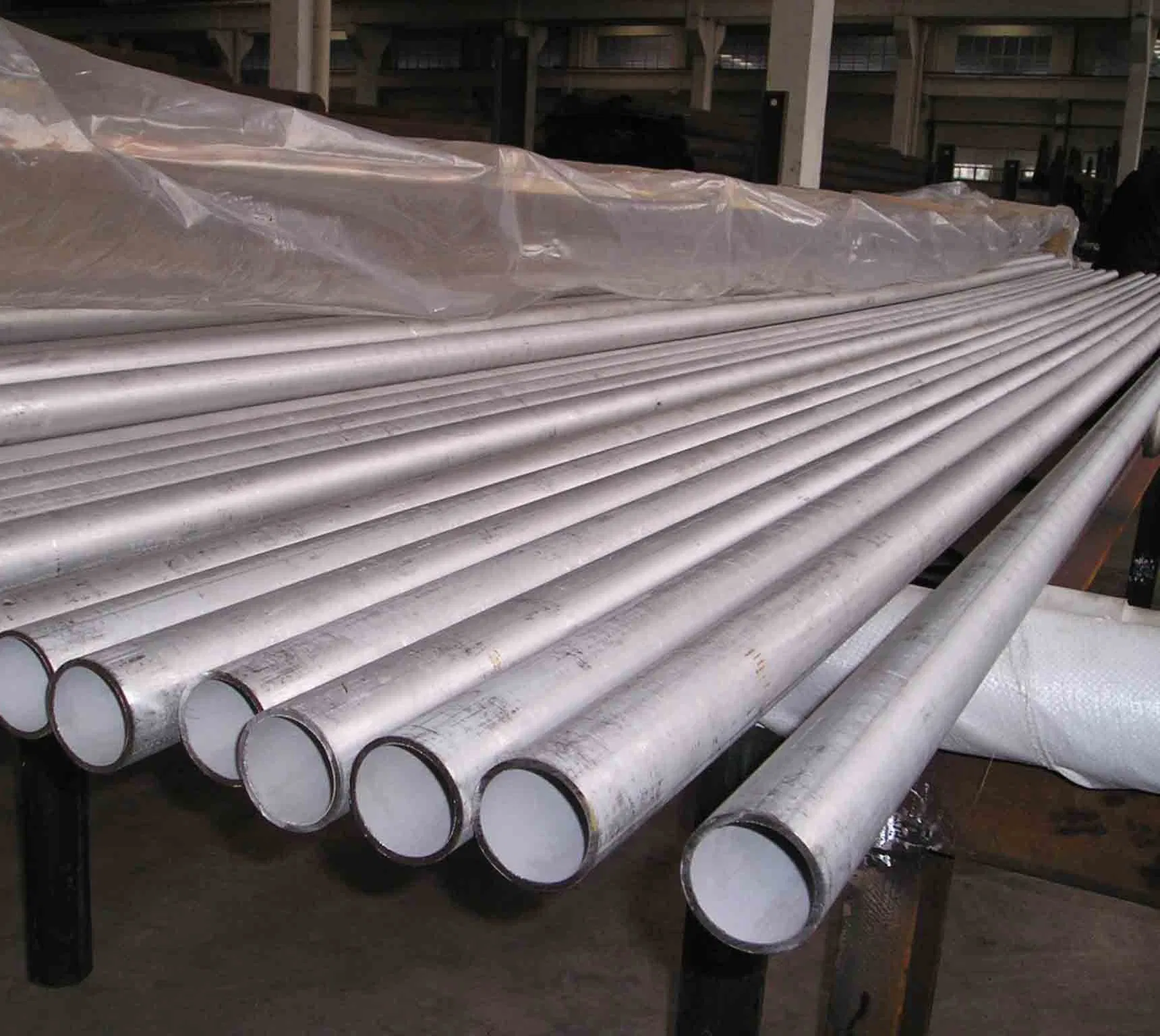 Cold / Hot Rolled Seamless Stainless Steel Pipe Ss Steel Tube ASTM A312 A213 TP304/304L 316/316L Stainless Steel Pipe