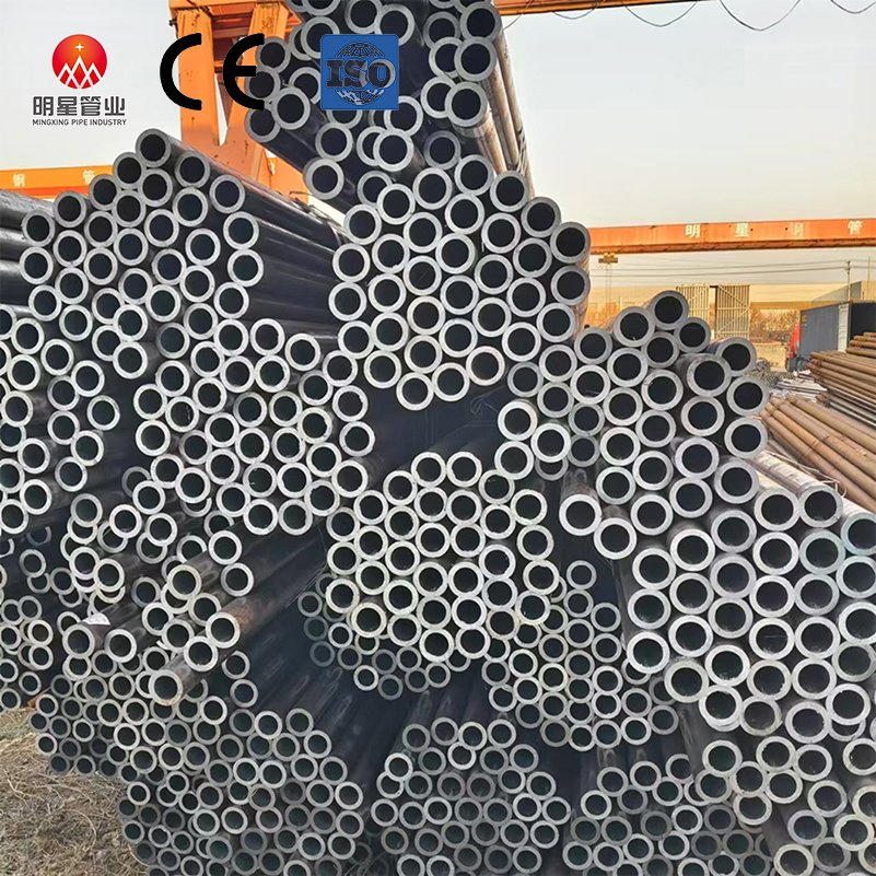 ASTM A53/A106 Gr. B/JIS DIN/A179/A192/A333 X42/X52/X56/X60/65 X70 Stainless/Black/Galvanized/Round Grooved Seamless/Welded Carbon Steel Pipe