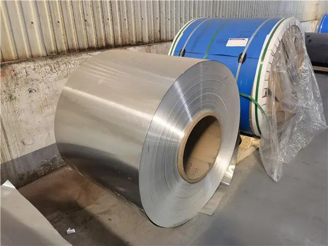 Hot Selling High-Quality Products Pre Galvanized PPGI/PPGL Corrugated Steel Roof Roofing Sheet Outdoor Roofing Construction Material Color Coated Roll