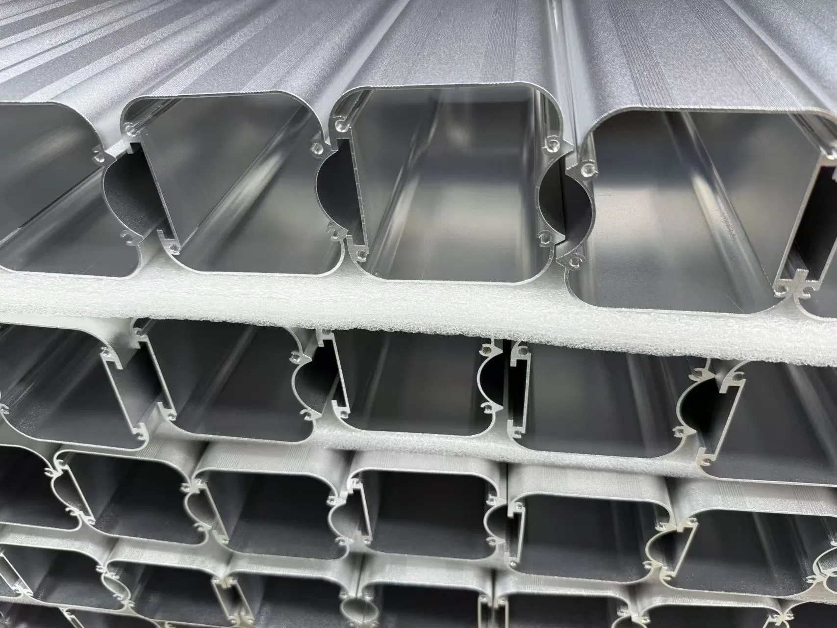 Special-Shaped Bright Silver Anodized Aluminum Products Customized with 6061t6