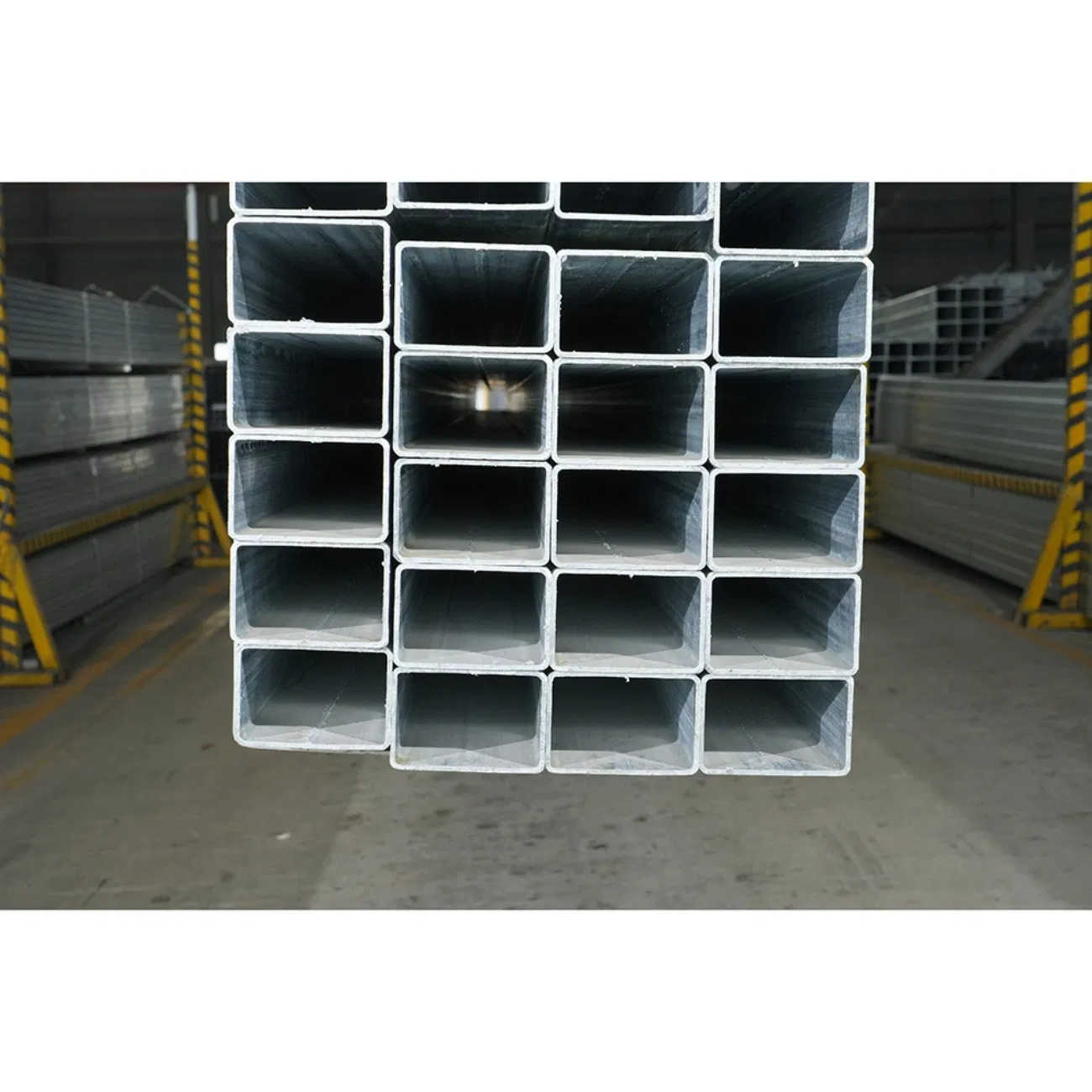 Non-Alloy Carbon Steel Hot-DIP Galvanized Rectangular Steel Pipe
