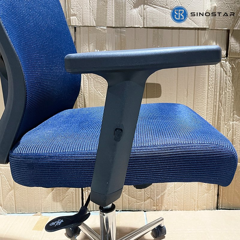 Ergonomic Office Seating with Enhanced Lumbar Support and Smooth Gas Lift System