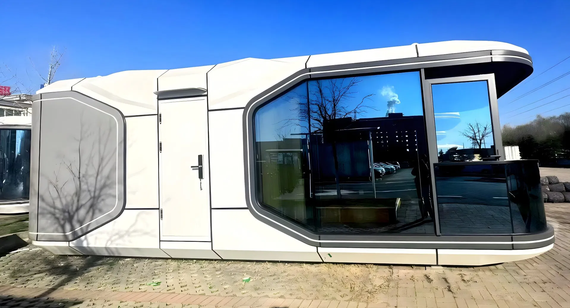 Space Capsule Exterior