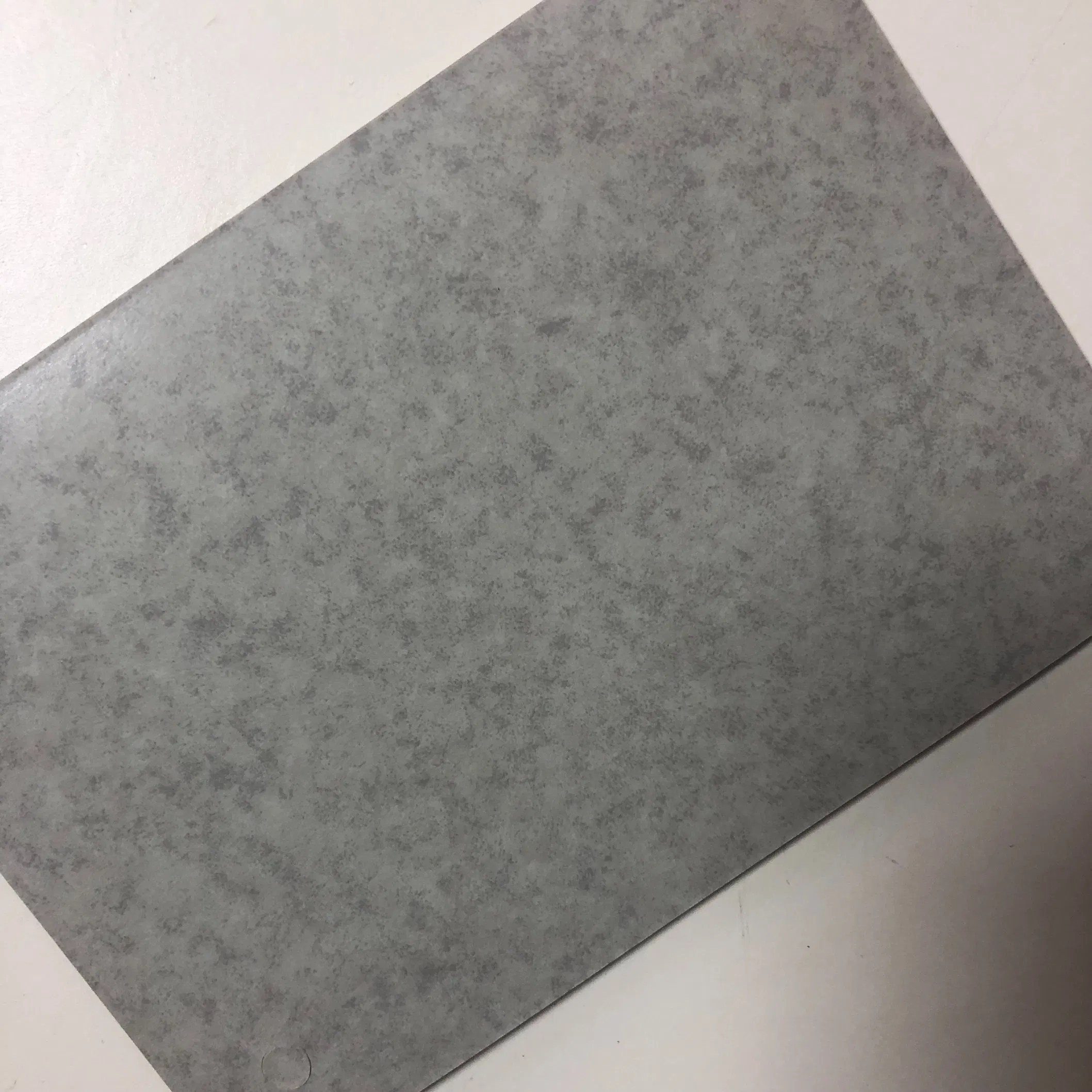 Non Slip High Grip PVC Commercial Flooring for Senior Living Facility Zones