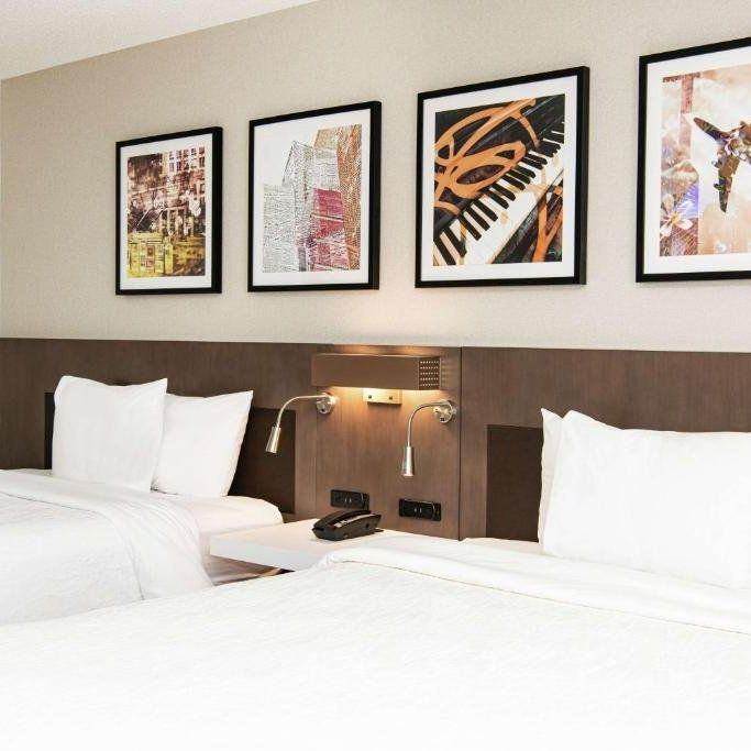 Walnut Finish Custom-Made Bedroom Furniture Sets Top-Tier Contract Solutions