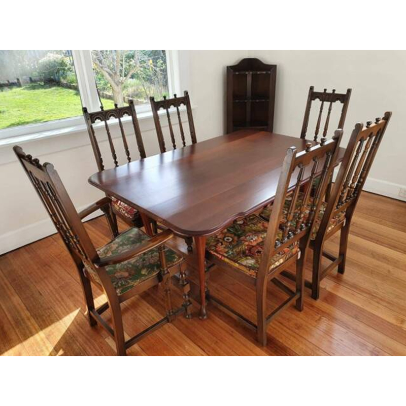 New Design Minimalist Nordic Garden Best Wood Top Panel Dinner Table Outdoor Dining Room Table and Chair Set for Nursing Home