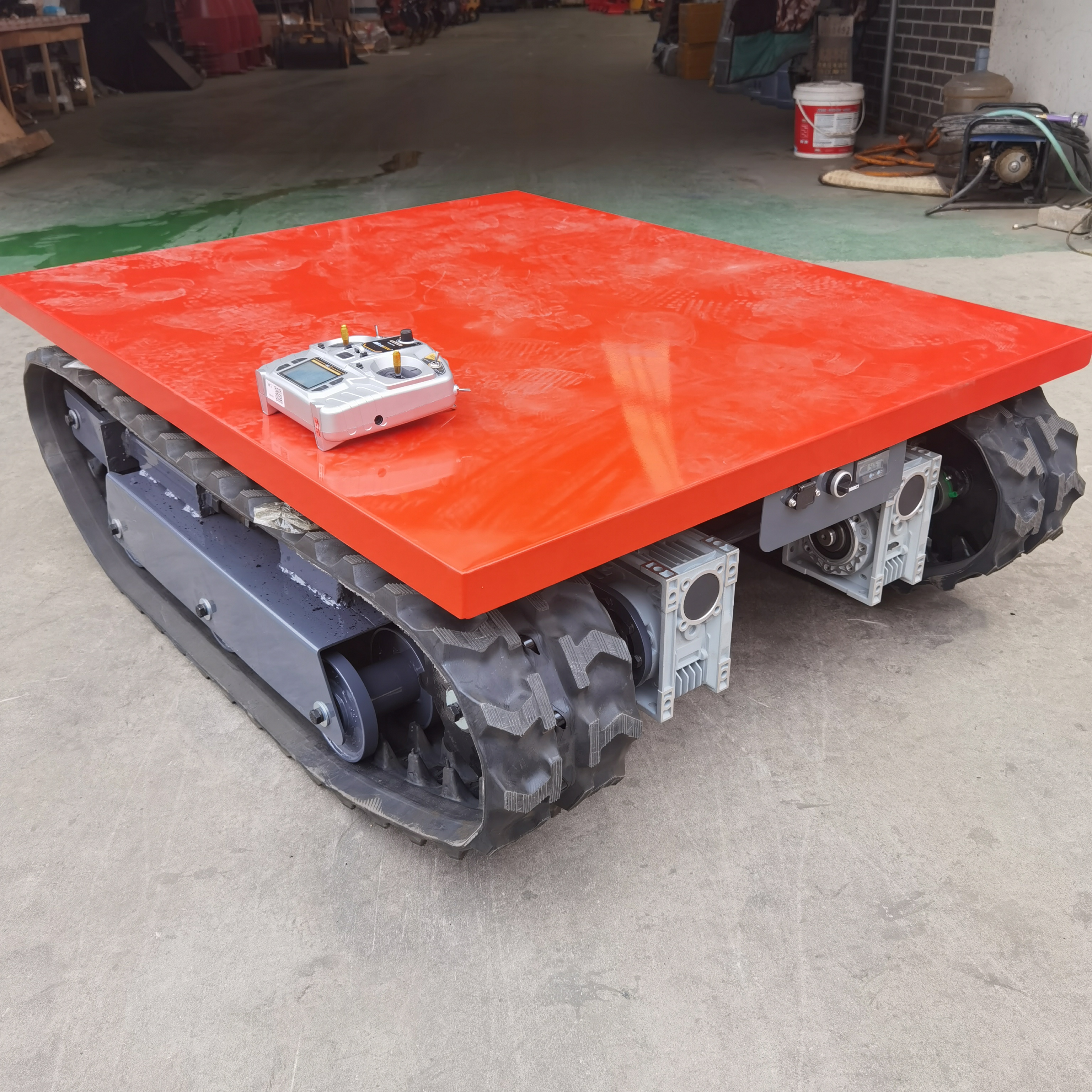 Steel Undercarriage Track System 0.5-120 Tons for Construction Boat Agricultural and Heavy Equipment