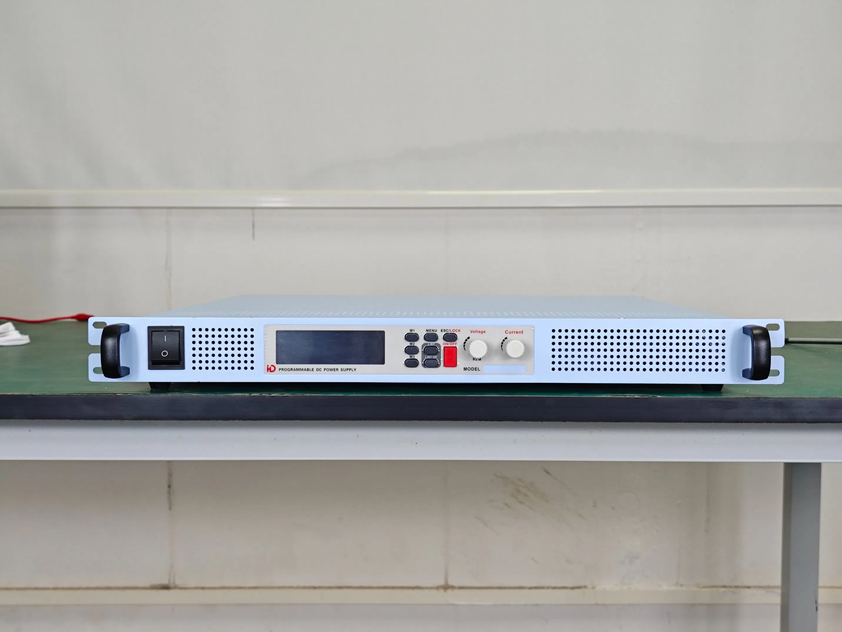 Compact Rack-Mount Programmable DC Power Supply with 5-Digit LCD Display