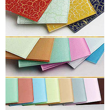 Lacquered Glass Showcase 1