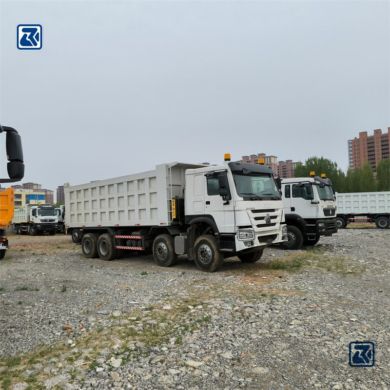 Brand New Sinotruk HOWO 380/400/420HP 8X4 12wheelers Used/Second Hand Dump Truck for Sale