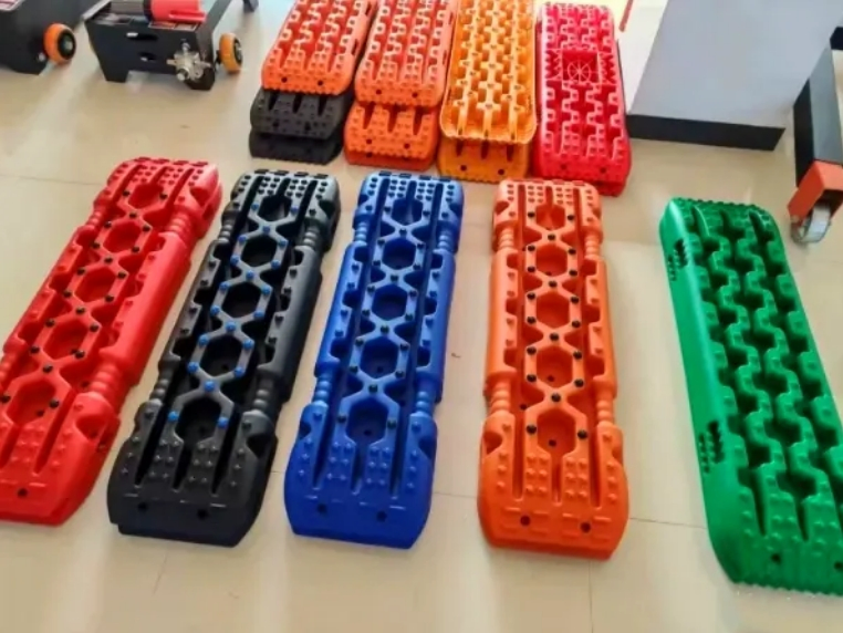 Car Vehicle Wheel Escape Tire Traction Boards off Road Rescue Recovery Tracks