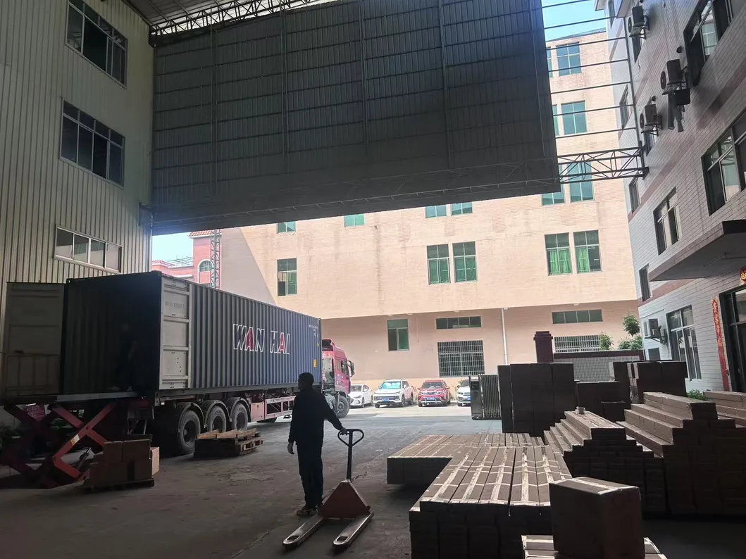 High Quality 48V Magnetic LED Track Rail System Delivery 2