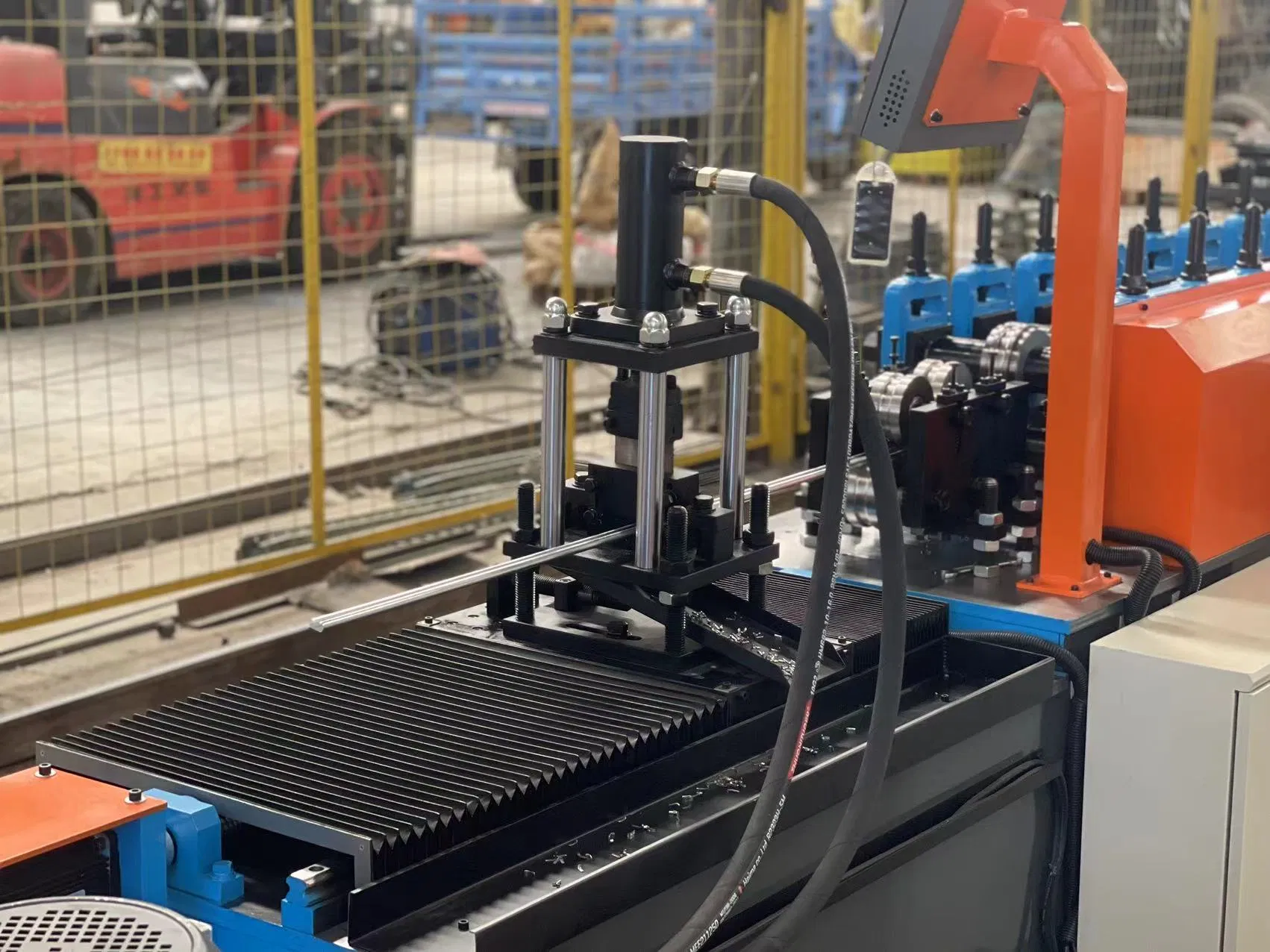 High Speed Curtain Runner Profile Roll Forming Machine