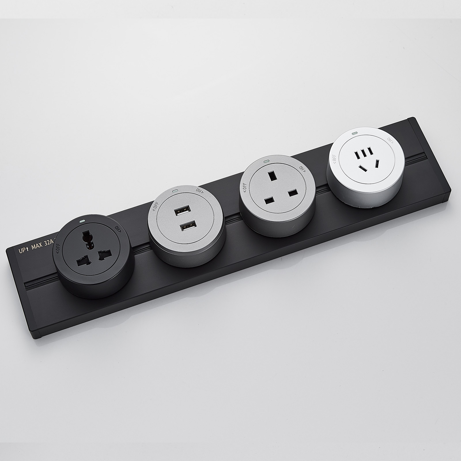 OEM Factory Price 1M Brass Industrial Power Track System 5 Adapters 32A 8000W Heavy Duty Electrical Rail Data Plug Socket