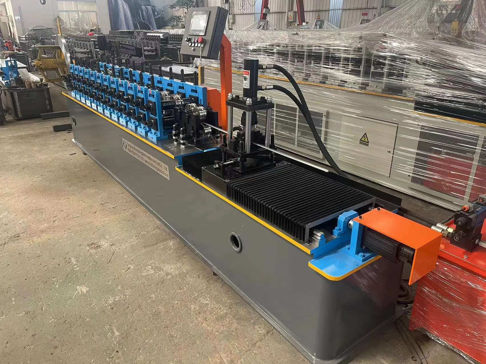 High Speed Curtain Runner Profile Roll Forming Machine
