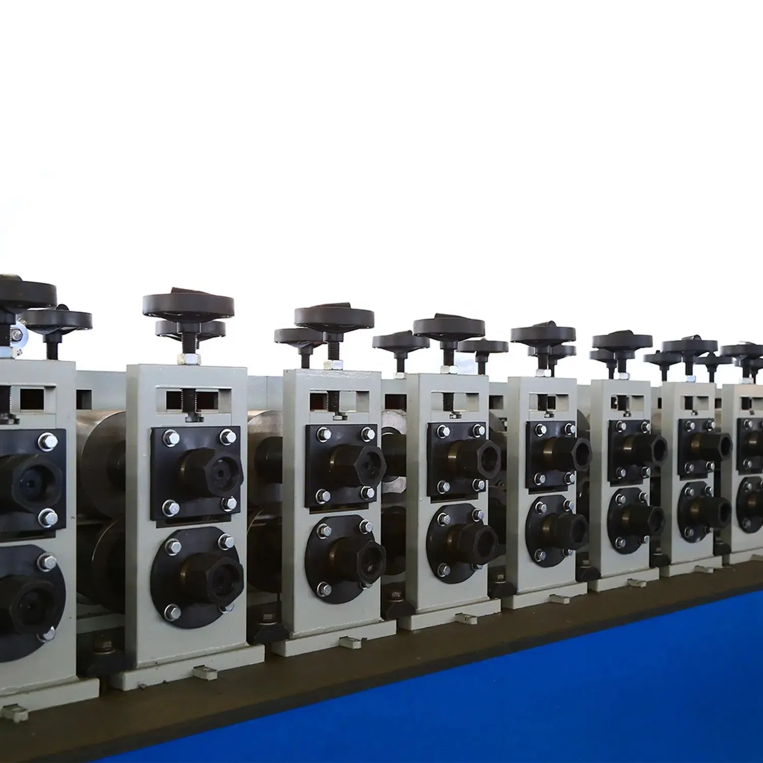 Hot-Selling Light Gauge Keel Stud Track C Channel Steel Roll Forming Machine Drywall Metal Stud Making Machine