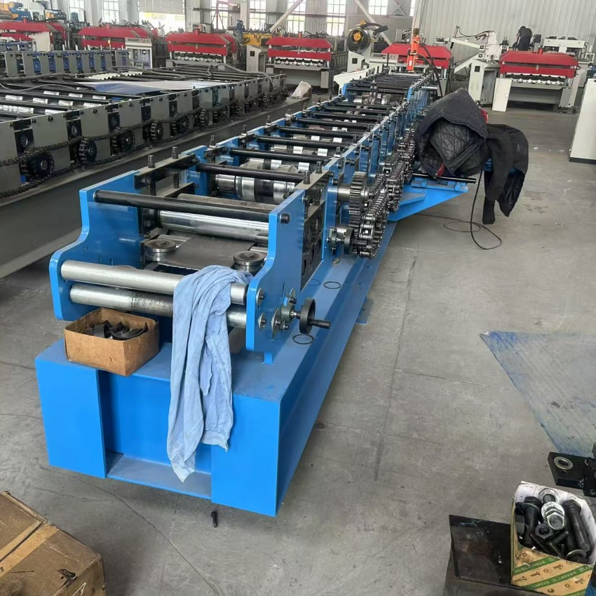 Light Steel Keel Profile Metal Stud and Track Roll Forming Machine C U Channel Steel Framing Production Line