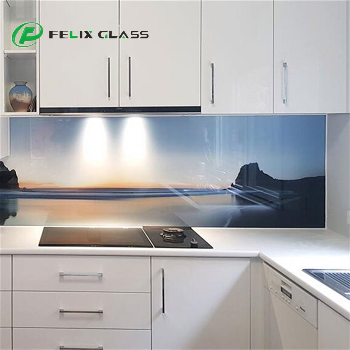 Splash Back Tempered Low-E Glass 3mm-6mm Waterproof IP65/IP67 Kitchen Backsplash for Industrial Display Screen Instrument Use