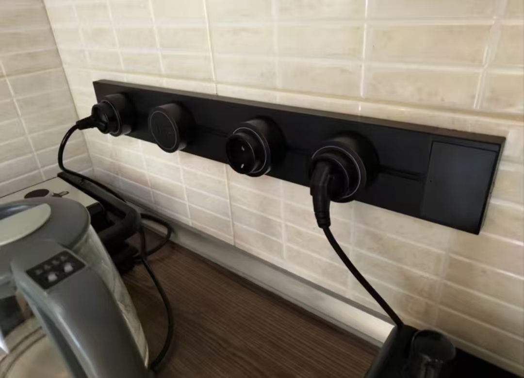 Track Socket Showcase 3
