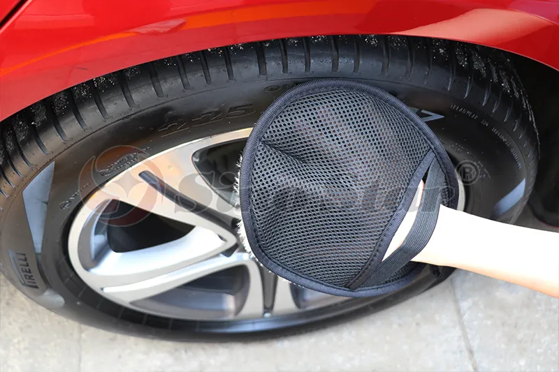 Car Wash Glove Detail 5