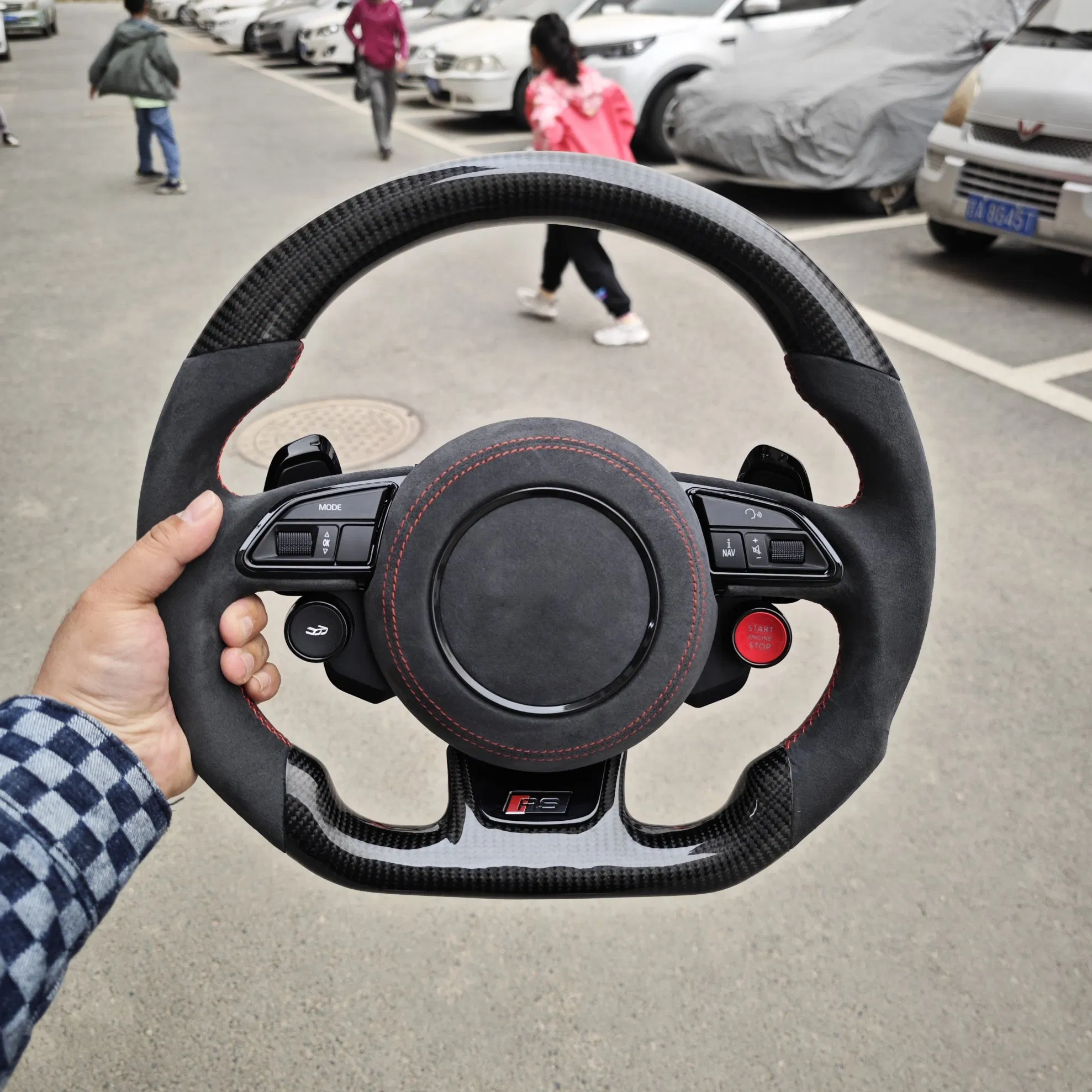 for Audi A5 A6 C6 C7 A7 R8 RS RS3 RS4 RS5 Q3 Q5 Q7 Tt A3 A4 B8 S3 S4 S5 B9 RS6 RS7 Custom Leather Steering Wheel Car Accessories