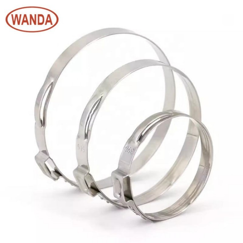 Ergonomic and Lightweight Single Ear Clamp for User Comfort