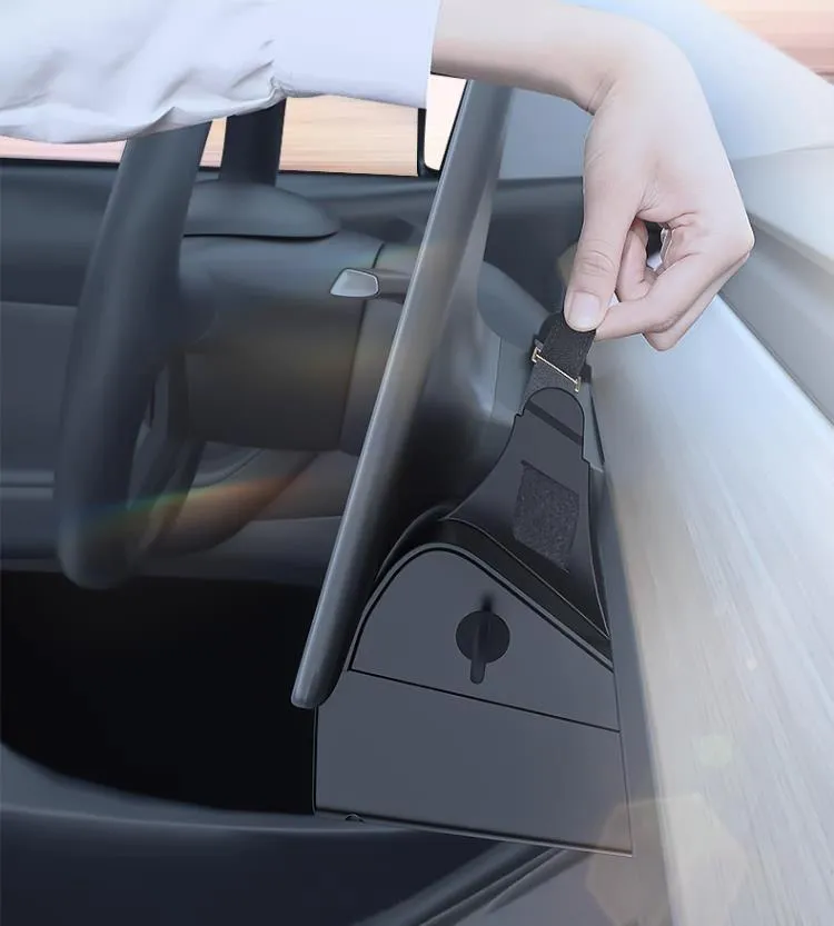 Tesla Under-Screen Organizer Box 8