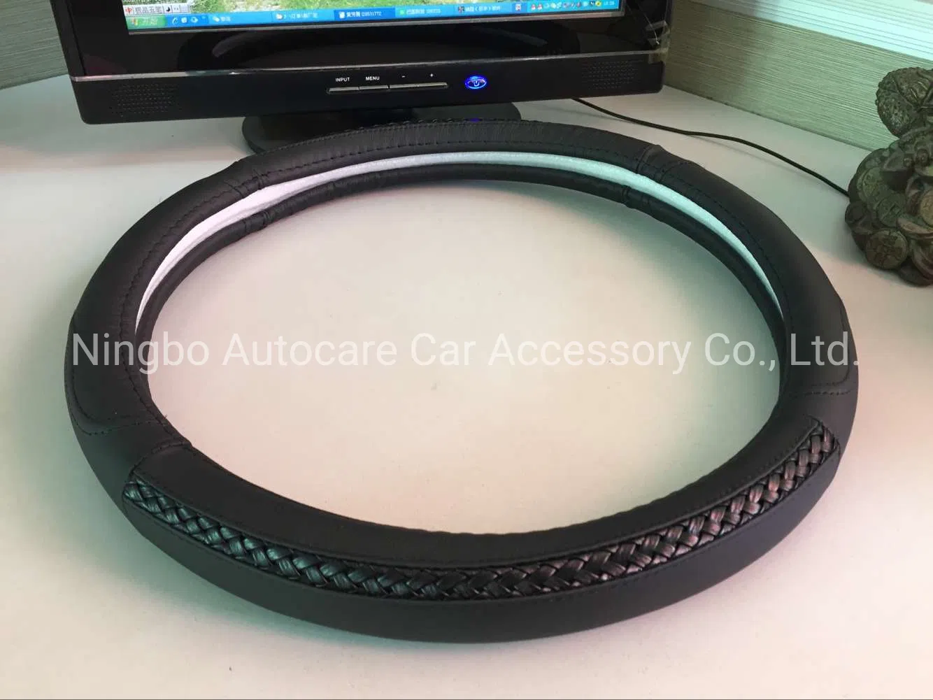 Car Accessories Car Decoration Auto Accessories Auto Spare Parts Universal Leather Steering Wheel Cover