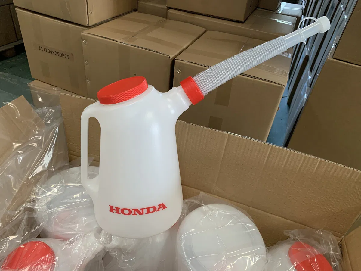 5 Litre Mechanic/Garage Oil/Petrol/Diesel/Liquid Measuring and Dispensing Jug Pourer - Auto Car Truck Vehicle Repair Maintenance Tools