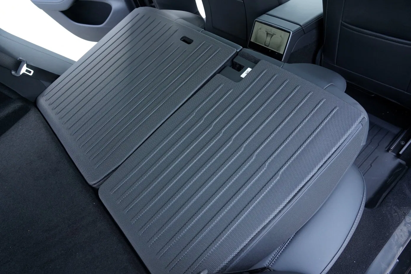 Back Cushion TPE Rear Seat Anti-Kick Pad for New Tesla Model 3 Highland Car Rear Seat Protector Mat Car Interior Accessories