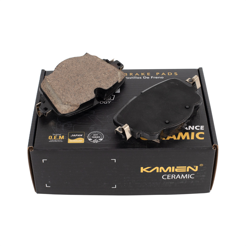 High Performance Ceramic Auto Disc Brake Padsauto Spare Part for Toyota Land Cruiser Prado (D976 /04465) Auto Car Parts ISO9001