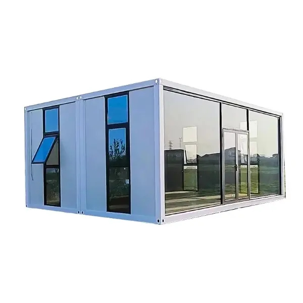 Flat Packed Prefabricated Container House with off Grid Solar Panel System