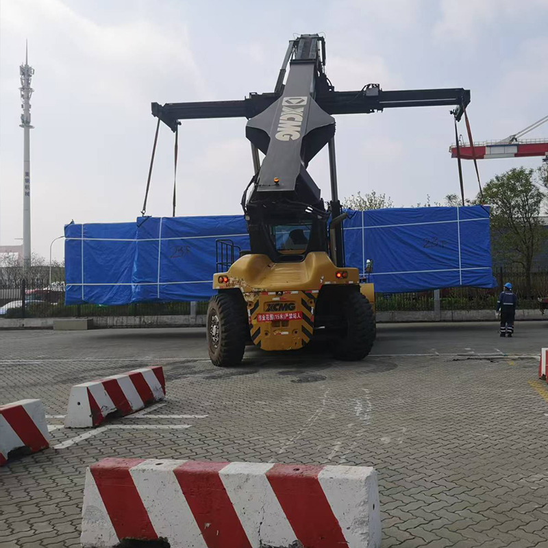 Prefabricated Luxury Modular Industrial Construction Warehouse Building Light Steel Frame Building Steel Structure Prefab Villa House