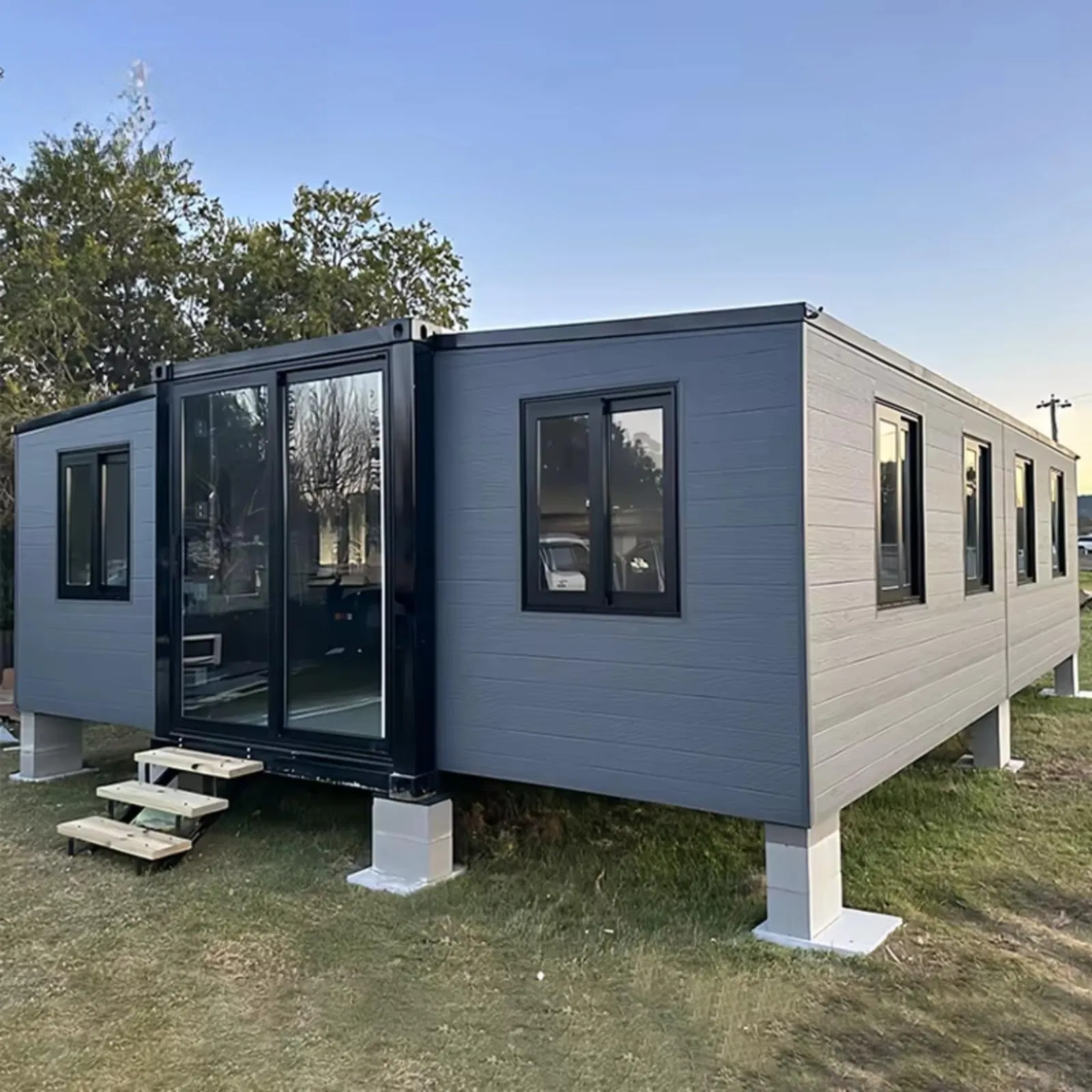 Expandable Prefabricated House -Modular Foldable House Steel Frame House Portable Home for Office, Camping, Emergency Shelter -Quick Assembly &amp; Weatherproof