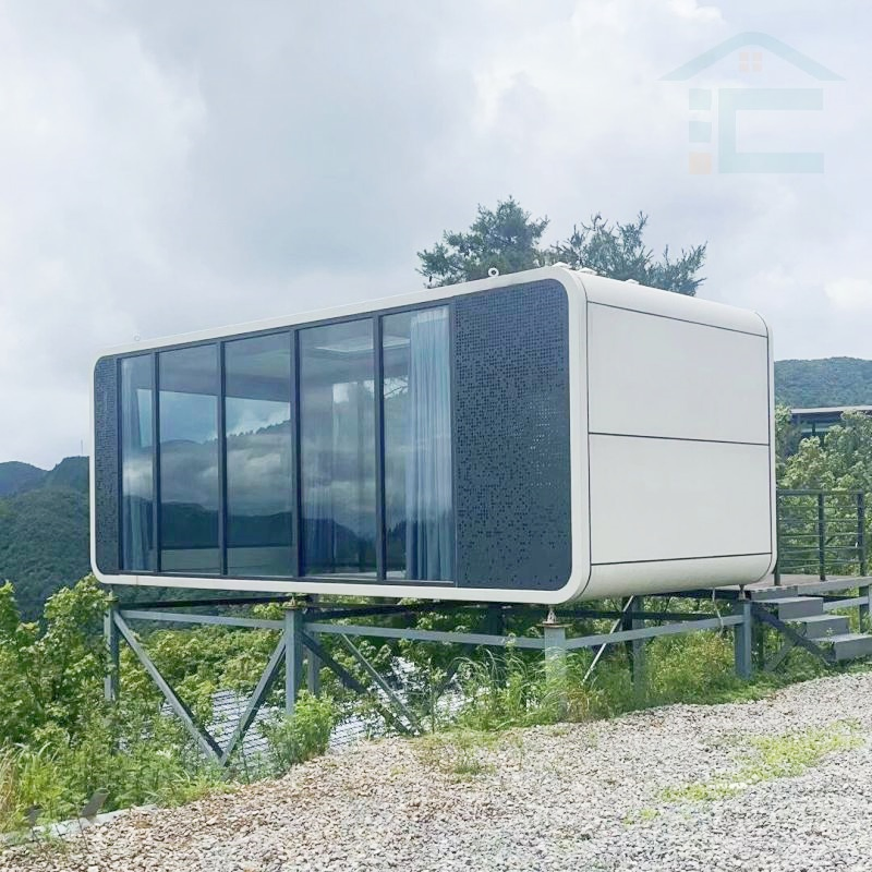 Luxury Prefabricated Portable Modular Prefab Villa Steel Home Customized Mobile Apple Cabin Vessel House for Vacation Campsites Villas