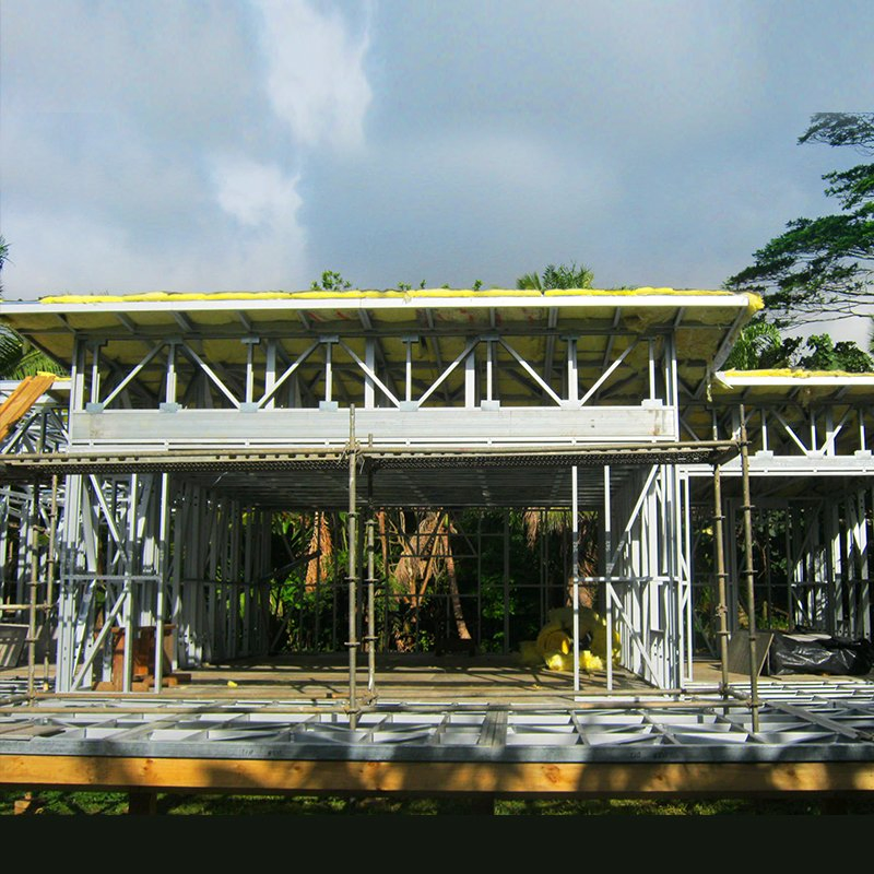 Prefabricated Houses Single Storey Light Steel Frame Villa for Family Top Quality