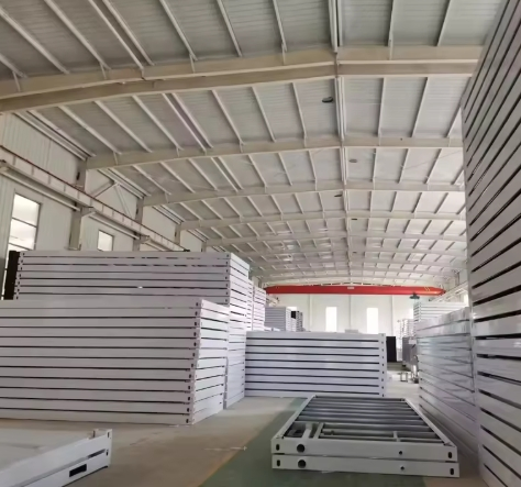 20FT 40FT Low Cost Waterproof Prefabricated Modular Container House for Home Office Use