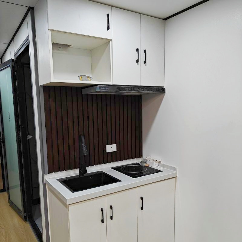 Modular Fireproof Steel Mobile Prefabricated Apple Capsule House for Camping Sites