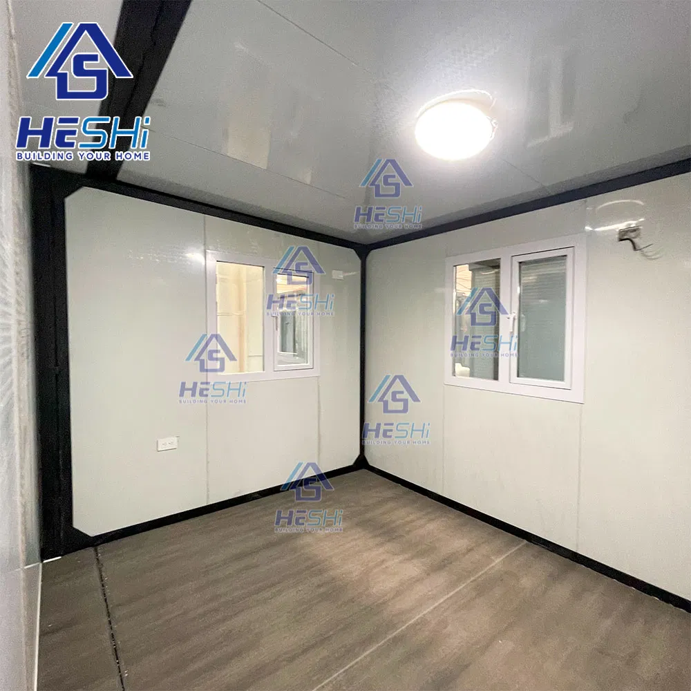 Ready to Ship Prefab 20FT 30FT 40FT Container Expandable Home 2 4 5 Bedroom Prefabricated Villa Folding House Casa Portable
