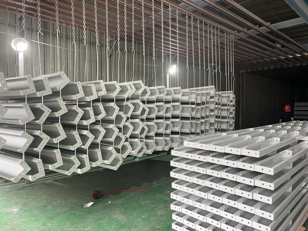 Step 6: Final finishing paint for aesthetic and durability