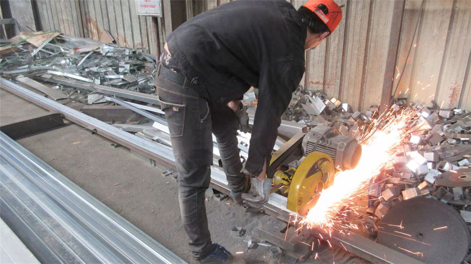 CNC plasma cutting machine for complex steel profile cutting