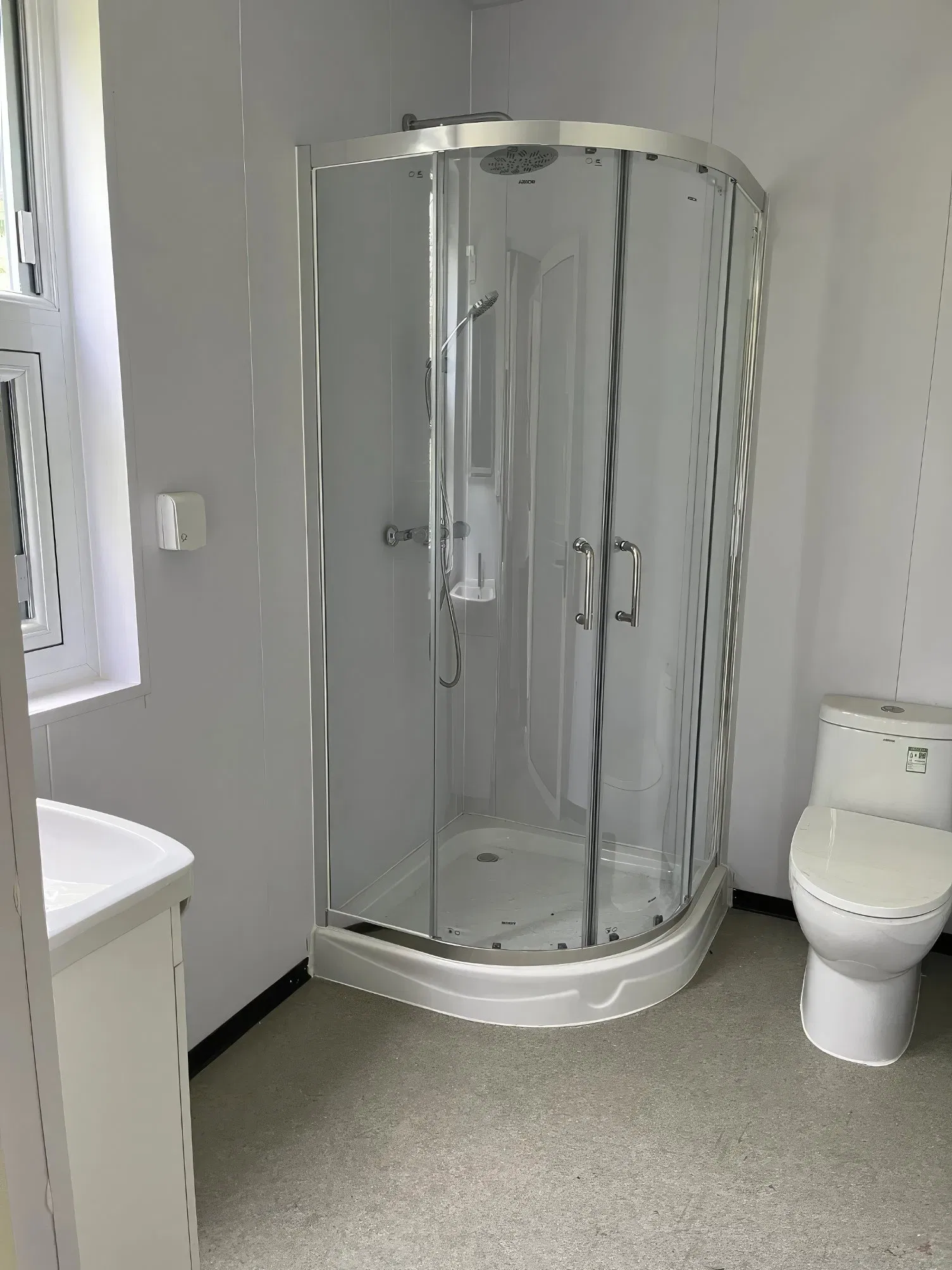 Customized 40 FT 20 FT Insulated Mobile Living Expandable House Prefabricated Steel Frame Sandwich Panel for Villa