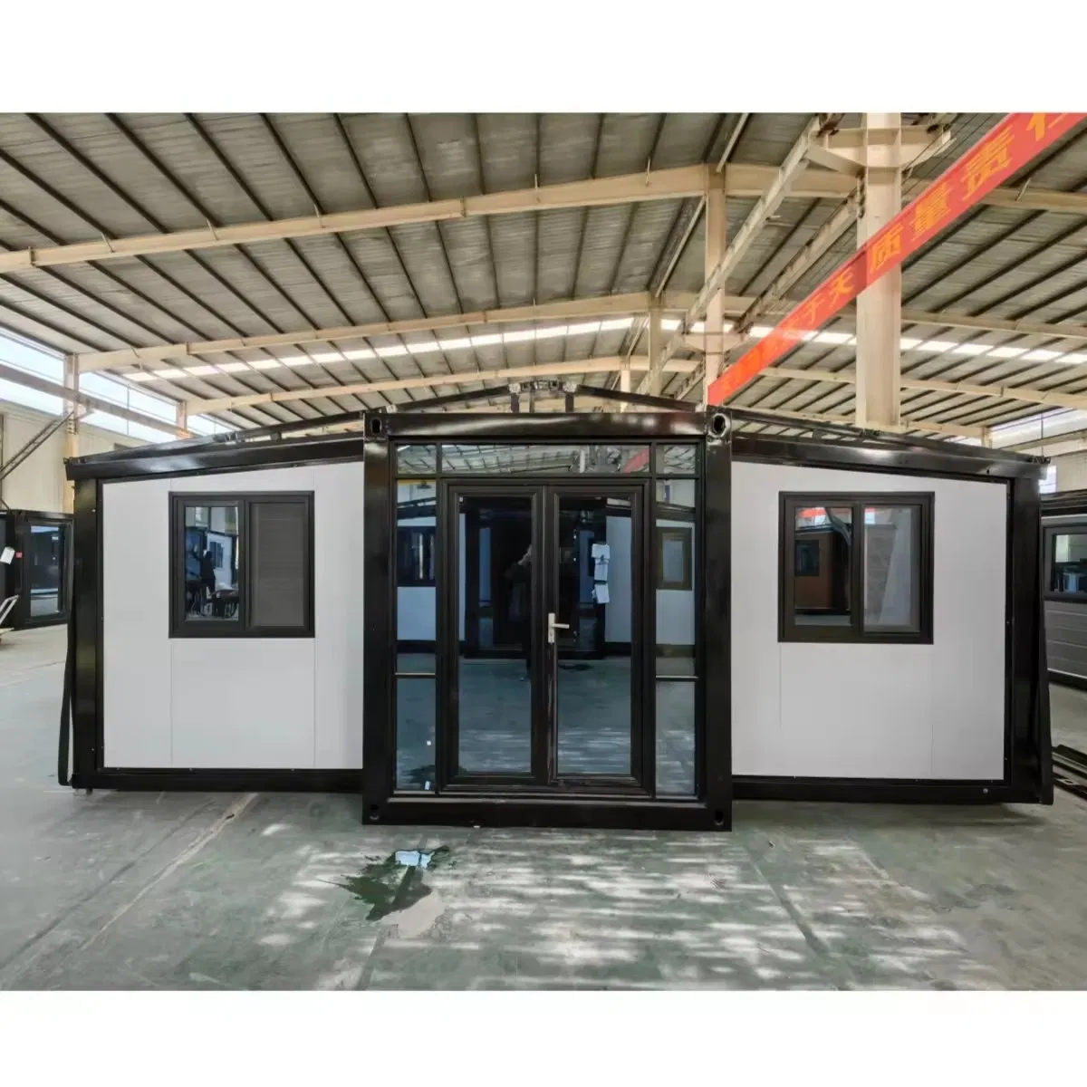 China's Best-Selling Prefabricated Family Residential Container Mobile Foldable Accommodation with Bathroom Expandable House