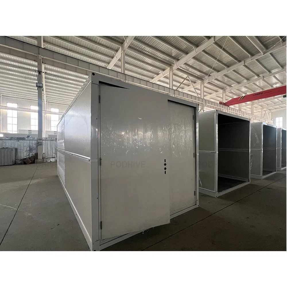 Prefab Folding Container House All-Weather Rectangular Capsule Design with EPS/Rockwool Sandwich Panel