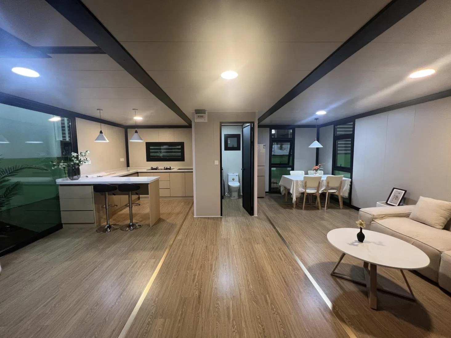 Disaster Relief Prefabricated House Emergency Expandable Shelter System