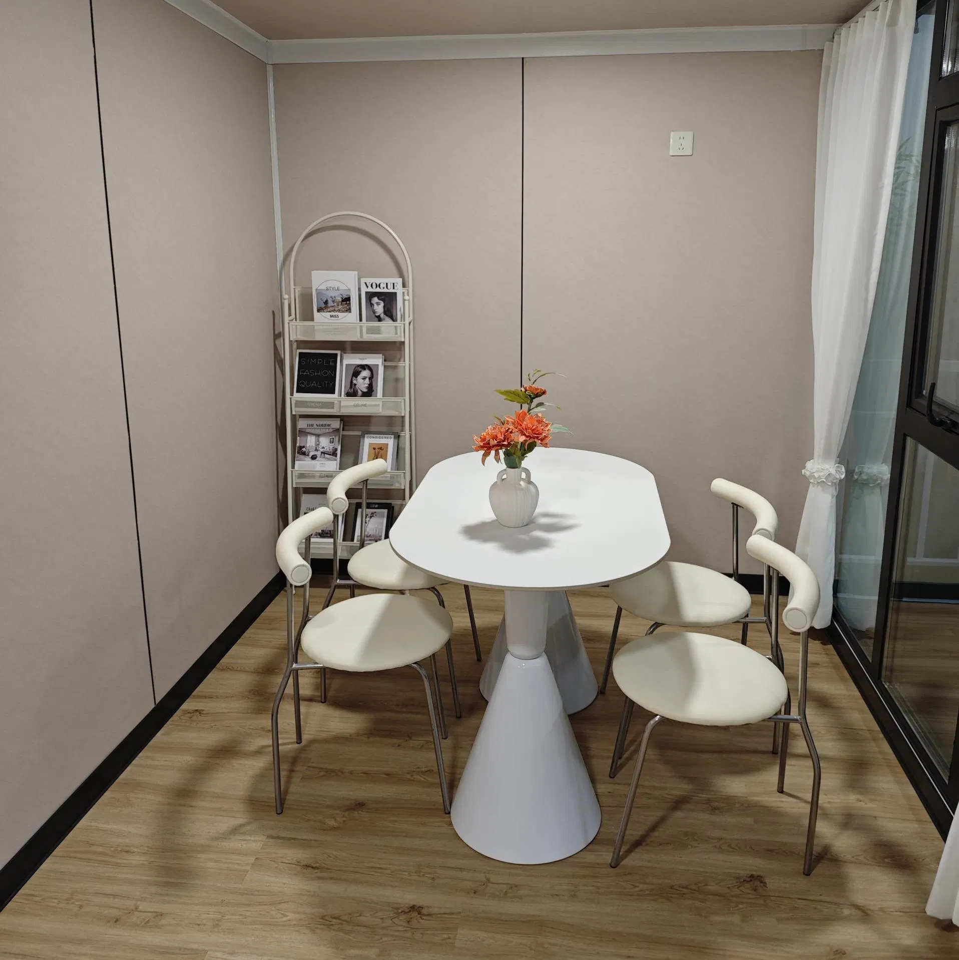 Prefab House Foldable Container Office with EPS Sandwich Panels Fireproof Design