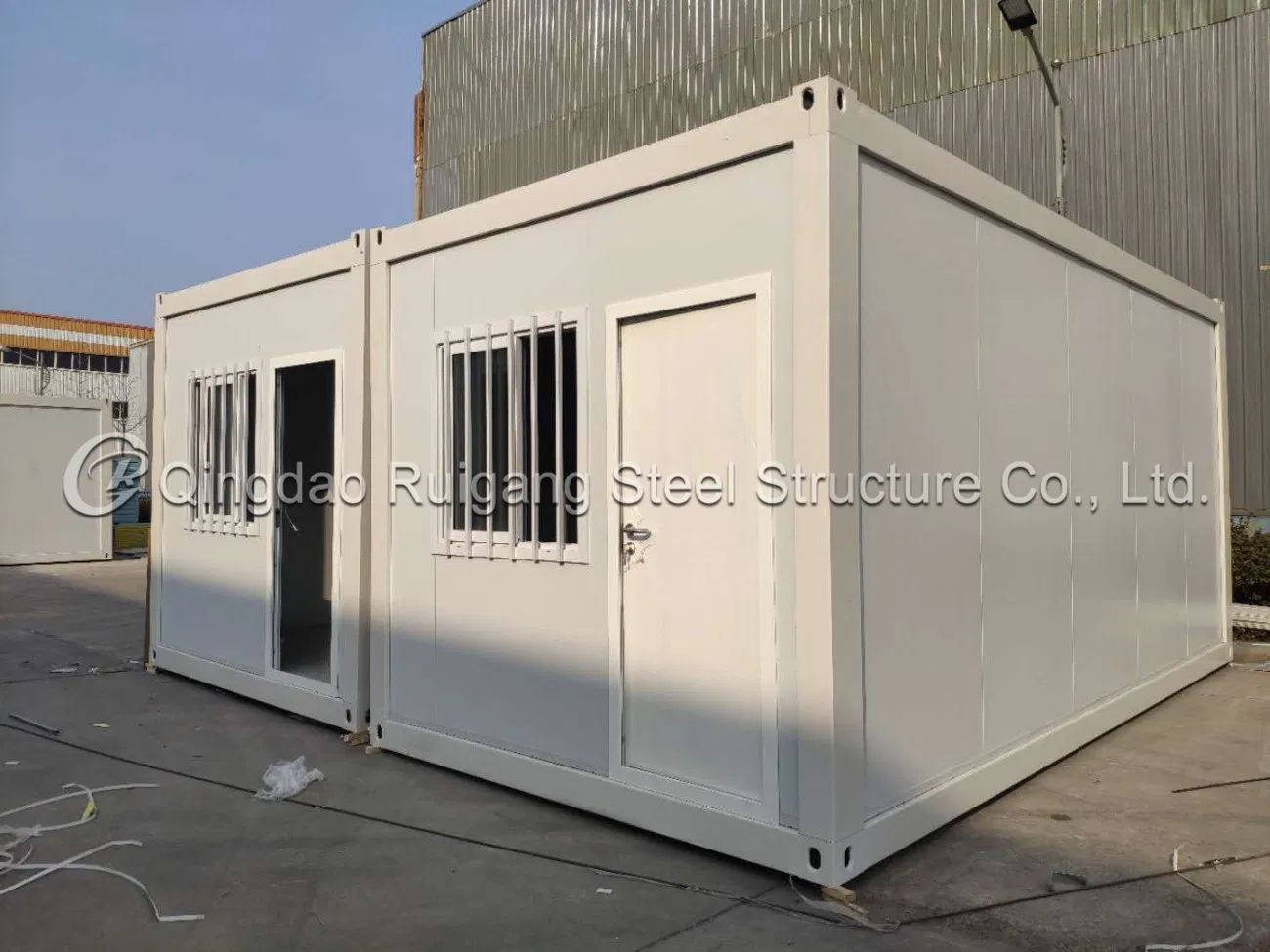 Modern Design Simple Standard Shipping Sandwich Panel Prefabricated 2 Story Flat Pack Container Homes Villa Mobile Container Office